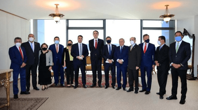 Fux promove encontro com senadores para celebrar fim de gestão no STF