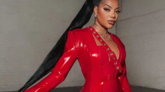 Ludmilla se emociona a caminho do BET Awards: “Maior celebração da cultura preta”