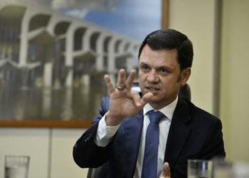 Ministro da Justiça diz que não falou de caso Milton Ribeiro com Bolsonaro