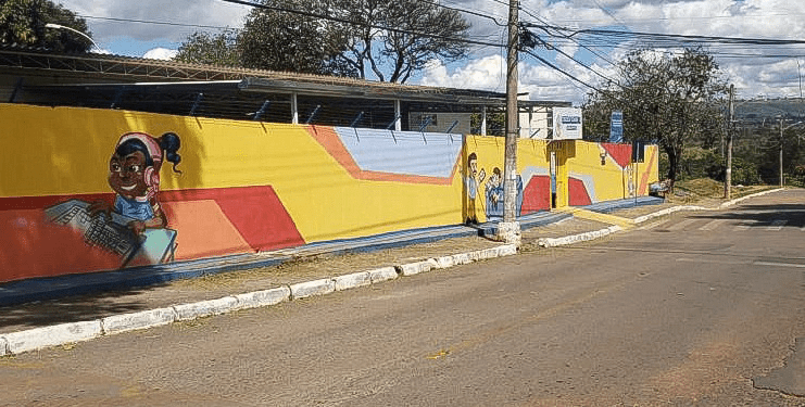 Escolas e farmácia em Sobradinho serão regularizadas