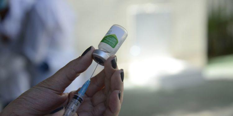 Ministério da Saúde amplia quarta dose para pessoas acima de 50 anos