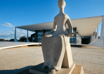 STF tem empate de 2×2 em análise sobre suspensão da cassação de deputado do PL; votação continua