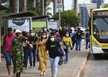 Covid-19: país registra 10,6 mil casos e 55 mortes em 24 horas