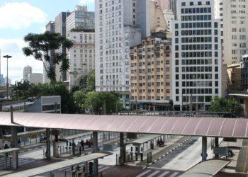 SP: com greve de ônibus, rodízio e corredores exclusivos são liberados