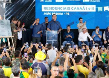 Presidente: aumento do Auxílio Brasil pode superar efeitos da pandemia