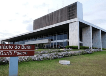 Programa capacita mais de 900 voluntários para ajudar vítimas de violência