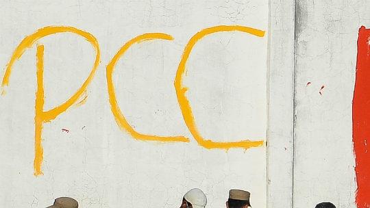 Rifa e recado do PCC são encontrados em endereços de empresa de ônibus em SP, diz polícia