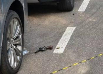 Assalto a clientes em restaurante no Dia dos Namorados termina em tiroteio, em SP