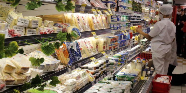Vendas da indústria de alimentos crescem 3,74% de janeiro a maio