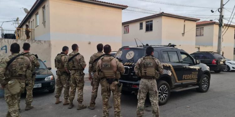 PF combate fraudes na compra e registro de armas no estado do Rio