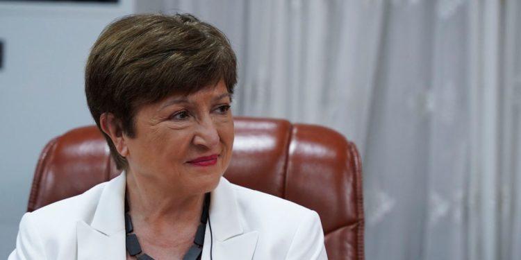 FMI pede medidas urgentes de combate à inflação