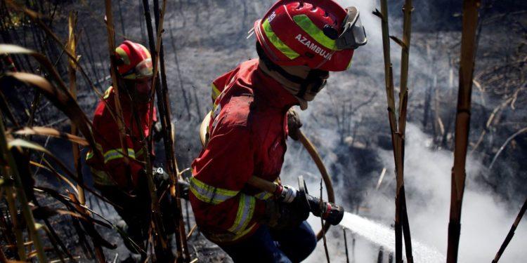 Portugal aumenta nível de alerta por altas temperaturas