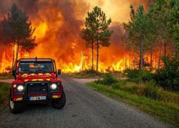 Incêndios florestais atingem França e Espanha em meio à onda de calor