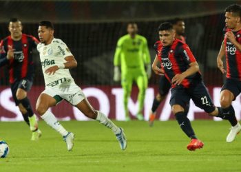 Palmeiras joga para garantir vaga nas quartas da Libertadores