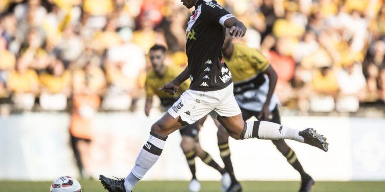 Cruzeiro tropeça e Vasco encosta na briga pela liderança da Série B