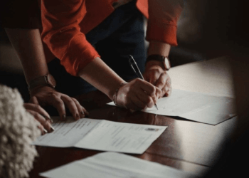 Empresário do DF é acusado de golpe e constrói mansão com o dinheiro