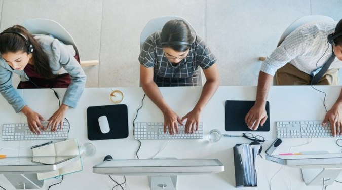 Trabalhador ou máquina? As 10 ocupações com maior (e menor) chance de sumir no Brasil