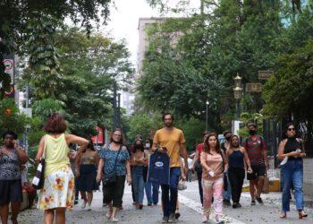 Covid-19: Brasil tem 72.050 casos e 283 mortes em 24 horas