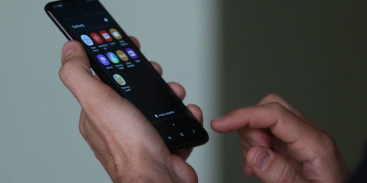 Governo suspende atividades de 180 empresas por telemarketing abusivo