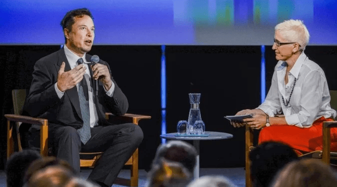 Elon Musk diz que planeta precisa de mais petróleo… e mais bebês