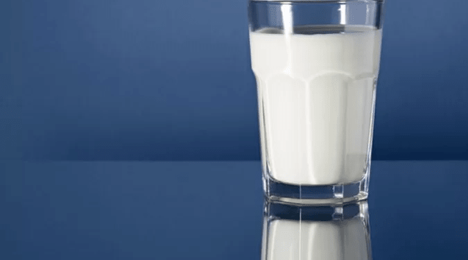 ‘Parece leite, mas não é’: como crise ‘empobreceu’ a fórmula dos produtos lácteos do Brasil