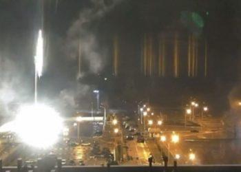 Bombardeios mortais russos atingem usina nuclear ucraniana de Zaporizhzhia