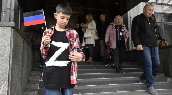 Regiões da Ucrânia ocupadas por tropas votam para anexação à Rússia