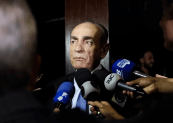 Relator do Orçamento promete esforço para equacionar reajuste a servidores