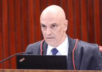 Moares revoga liminar que criava impasse sobre a redução do IPI