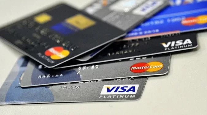 Juros do cartão de crédito chega ao nível mais alto desde 2017