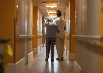 Novo remédio para Alzheimer desperta otimismo e cautela na comunidade médica