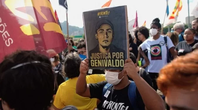 PF indicia os três policiais envolvidos na morte de Genivaldo por asfixia