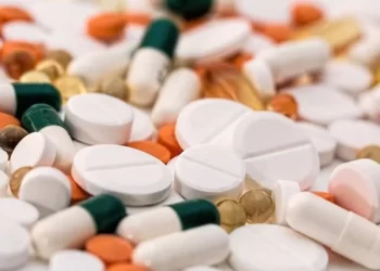 Parar de tomar aspirina com anticoagulante pode reduzir risco de sangramento