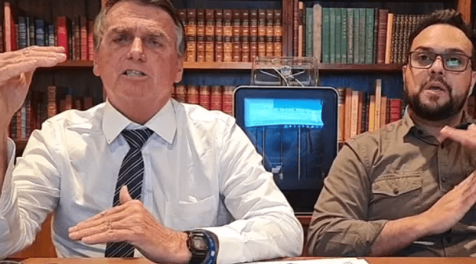 Bolsonaro sugere taxar fortunas e renovar emergência para custear Auxílio