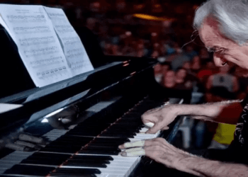Maestro João Carlos fará concerto gratuito para ‘abraçar’ Brumadinho