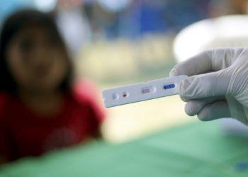 Brasil registra 13.444 casos de covid em 24h; média móvel é de 18.184