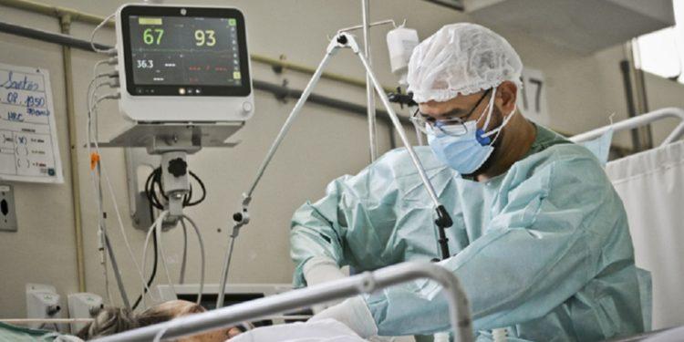 Piso da enfermagem segue suspenso após decisão do STF, que pode ser revisada