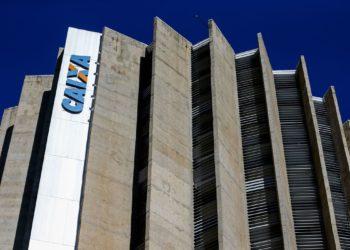 Caixa amplia benefícios para mulheres às vésperas das eleições