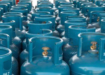 Estoques de petróleo nos EUA sobem 2,442 milhões de barris, revela DoE