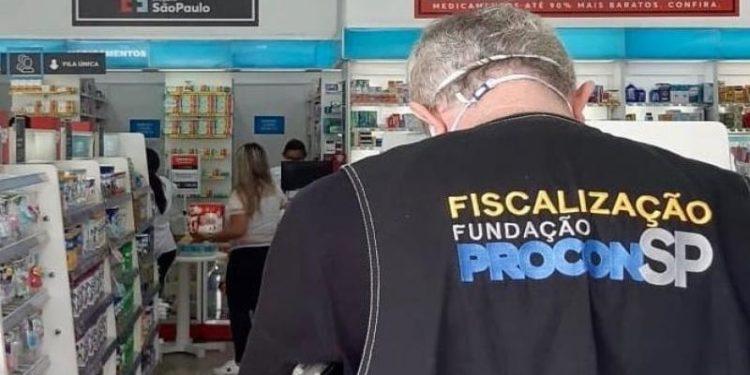 Celulares compatíveis com 5G custam de R$ 1.400 a R$ 11.500, mostra levantamento do Procon-SP