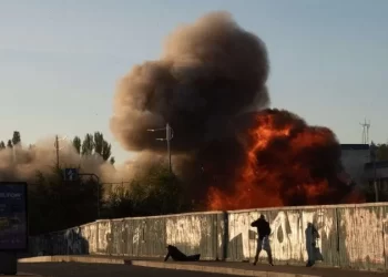 Rússia volta a atacar Kiev com drones “suicidas” e ataques com mísseis