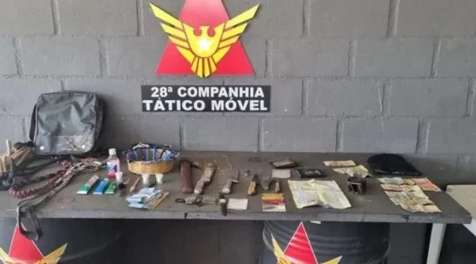 Dupla invade casa de idoso surdo e o agridem para conseguir assaltar