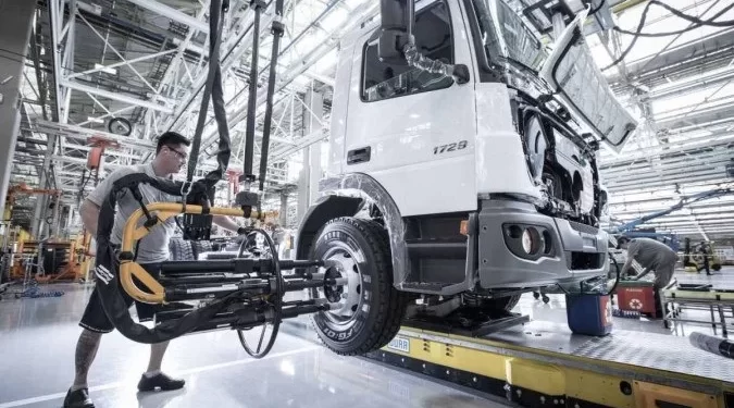 Produção industrial tem queda de 0,6% em agosto ante julho, diz IBGE
