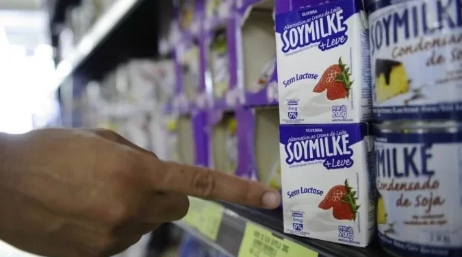 Rótulo frontal e etiqueta maior: entenda novas regras para venda