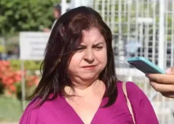 ‘Espero que seja feita justiça’, diz faxineira agredida por lavar calçada