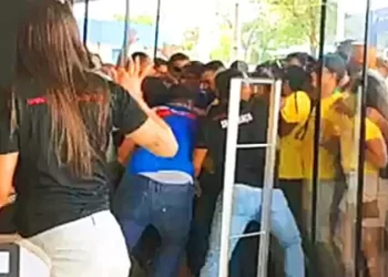 Mulher que morreu em confusão por ‘picanha mito’ teve hemorragia