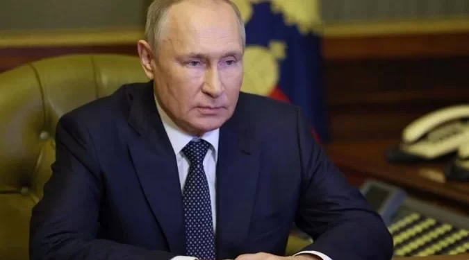 Putin confirma bombardeios maciços da infraestrutura de energia da Ucrânia