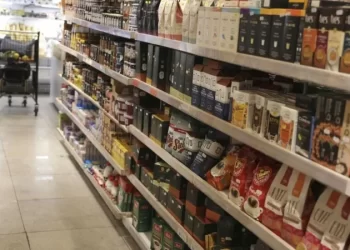 Novas regras para rótulos de alimentos valem a partir de hoje