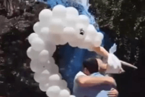 Secretaria do Meio Ambiente do MT aplica multa por casal tingir cachoeira de azul