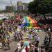 Parada do Orgulho LGBT+ retorna à orla de Copacabana após intervalo de dois anos